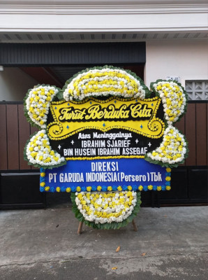 Papan Bunga Duka di Timur Indah