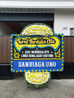 Papan Bunga Duka di Timur Indah