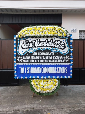 Papan Bunga Duka di Timur Indah